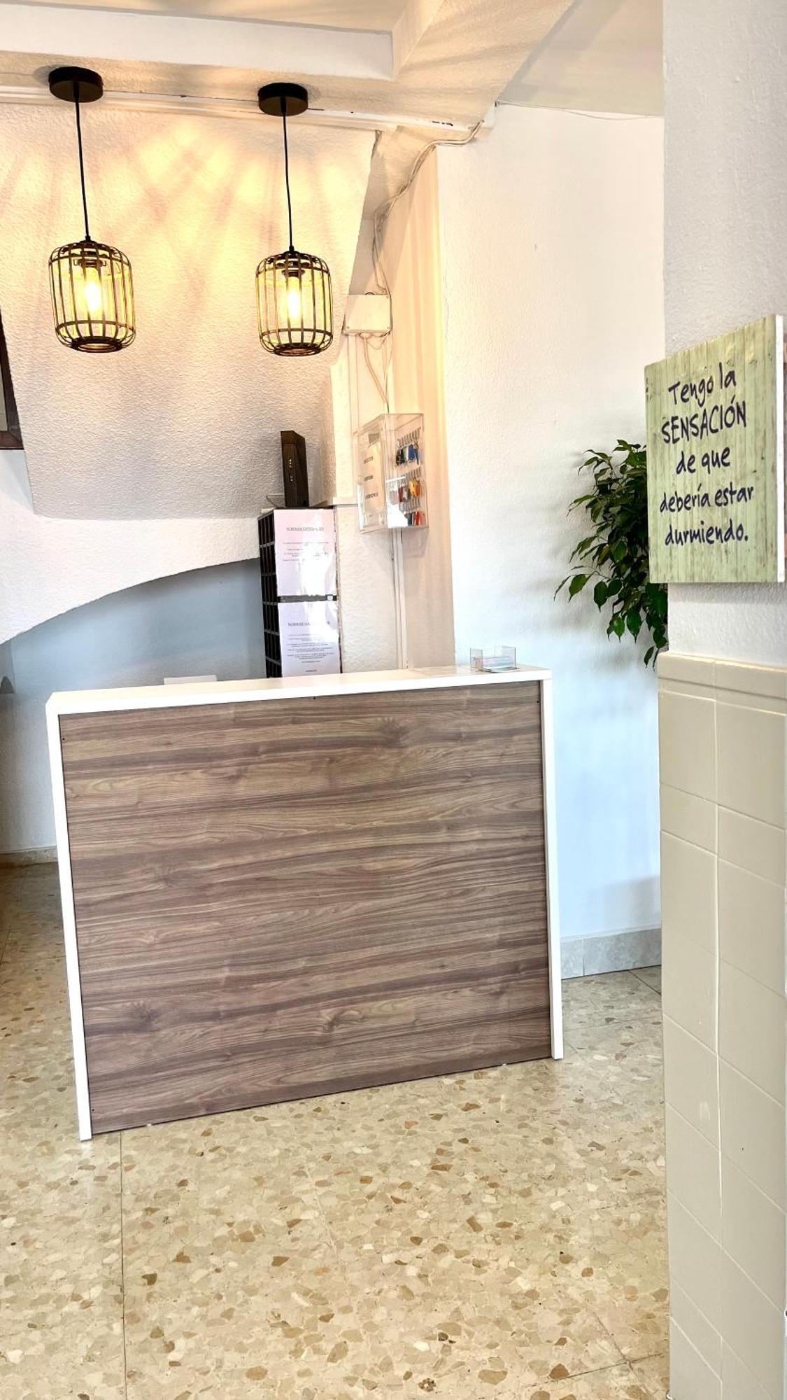 Hostal Carlos III Aldea Quintana Екстериор снимка